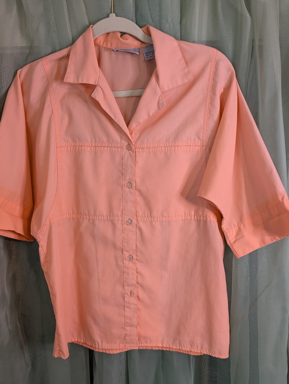 Relaxed Short-Sleeve Button-Down Shirt in Peach